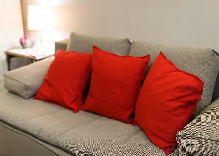 5 Bedroom Family Apartment