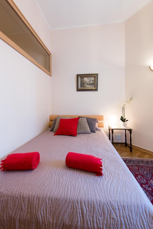 5 Bedroom Family Апартаменти *